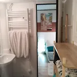 Petit Nid Perche Tres Cosy Au Centre De Lägenhet *