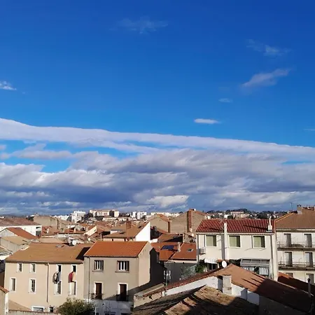 Petit Nid Perche Tres Cosy Au Centre De Beziers