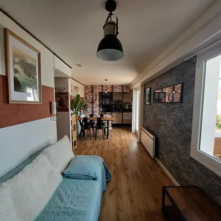 Petit Nid Perche Tres Cosy Au Centre De * Béziers